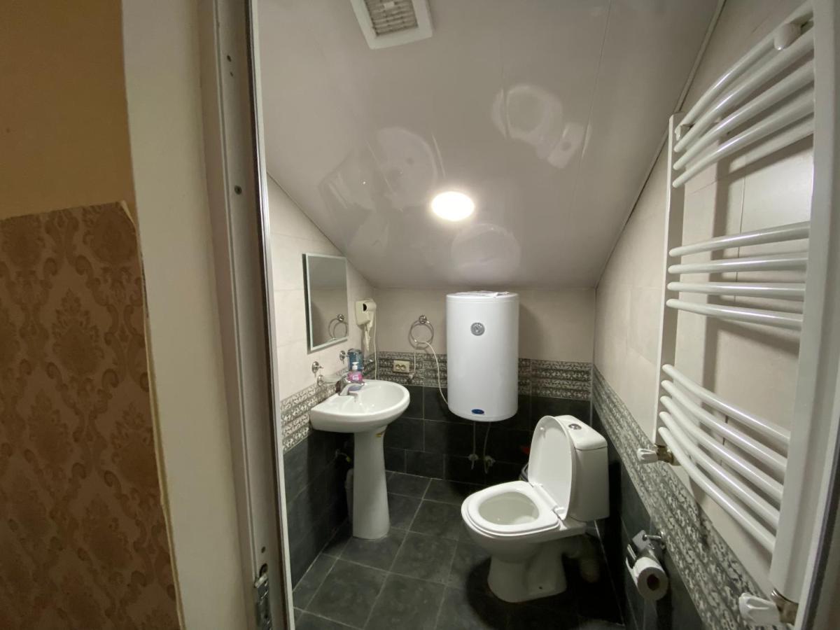 Manana Japaridze'S Guesthouse Μέστια Εξωτερικό φωτογραφία