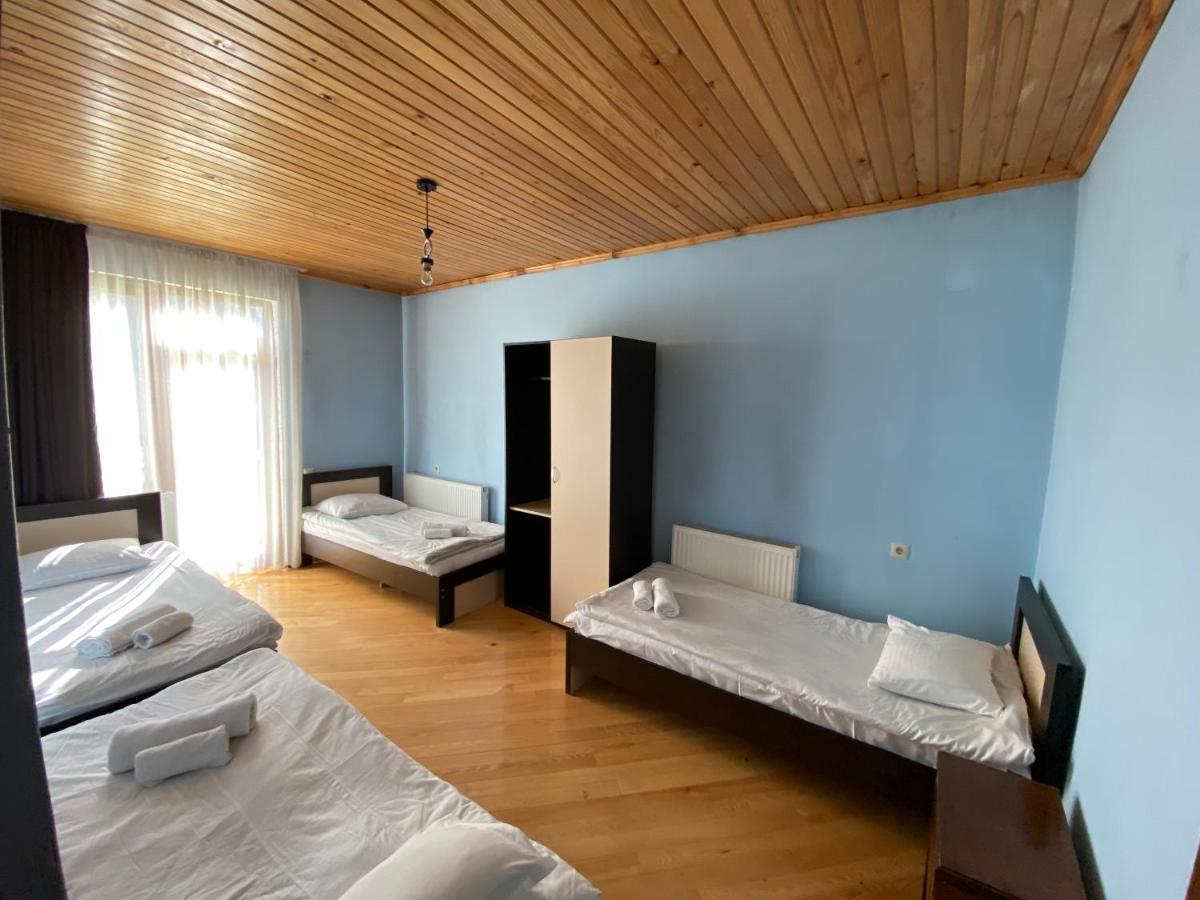 Manana Japaridze'S Guesthouse Μέστια Εξωτερικό φωτογραφία